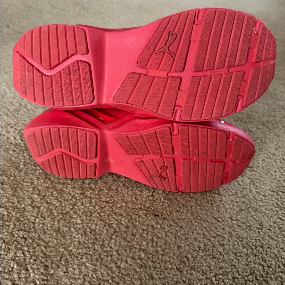 Puma women Bright Red Sneakers - Picture 6 of 7